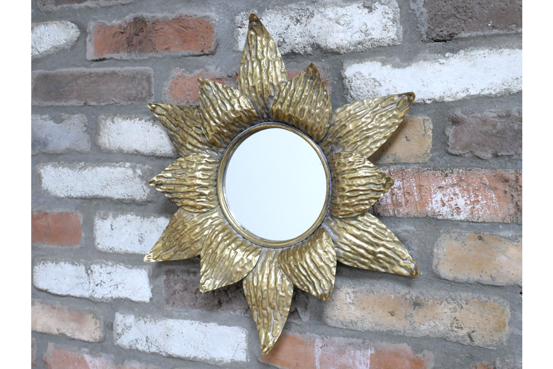 Small Flower Mirror Decorative Metal Wall Ornament for Home Décor
