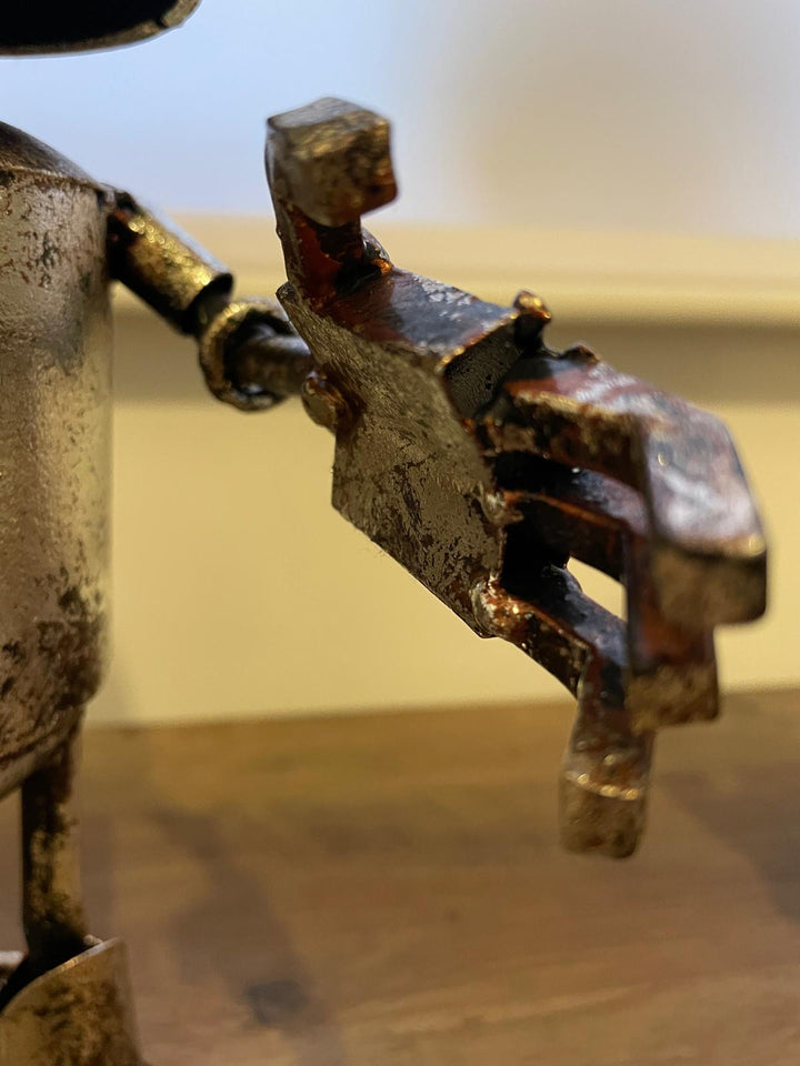 Rustic Silver Metal Robot Ornament Art Figure Wobbly Parts Sitting/Standing Decor