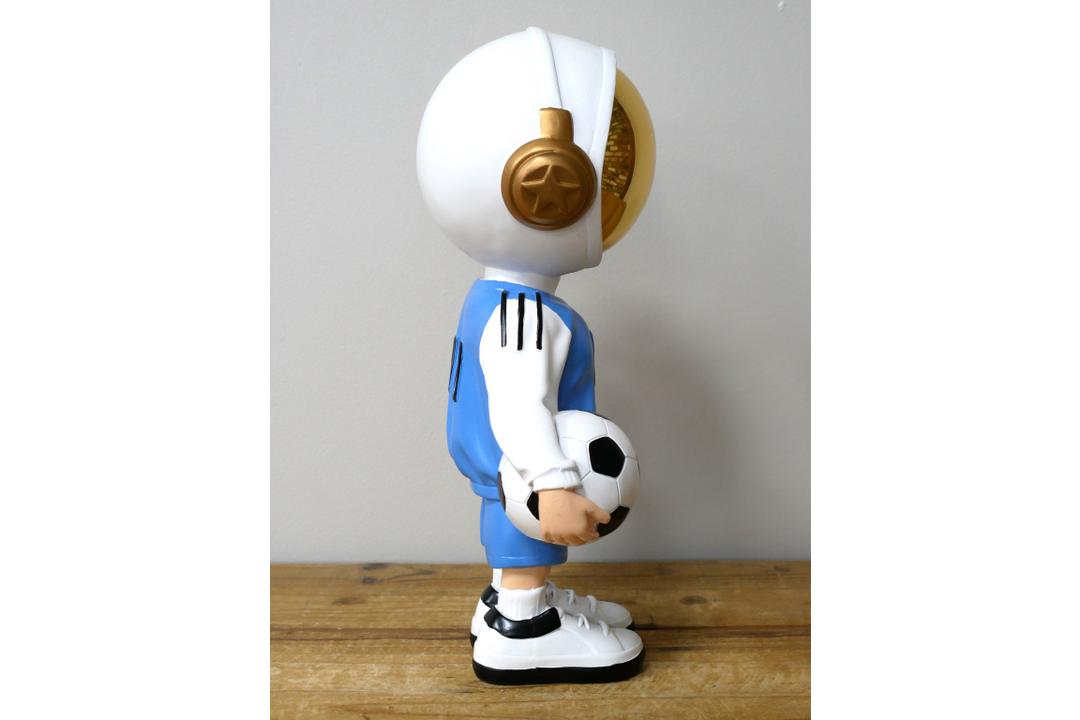 Blue or white Astronaut Soccer Figurine Resin #10 Footballer ornament Gold Helmet