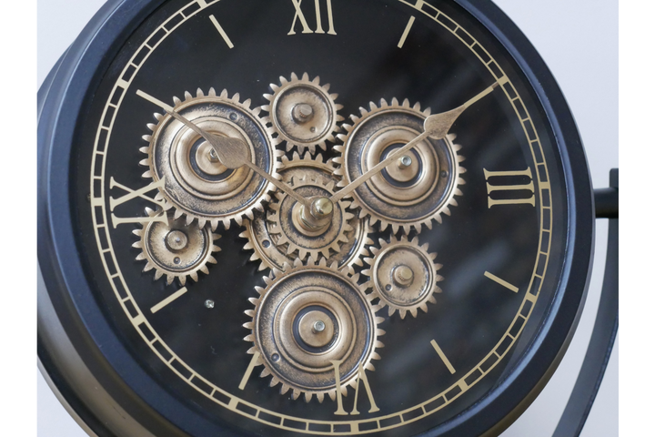 Black and Gold Wall Clock with Moving Cogs and Roman Numerals – Vintage Style