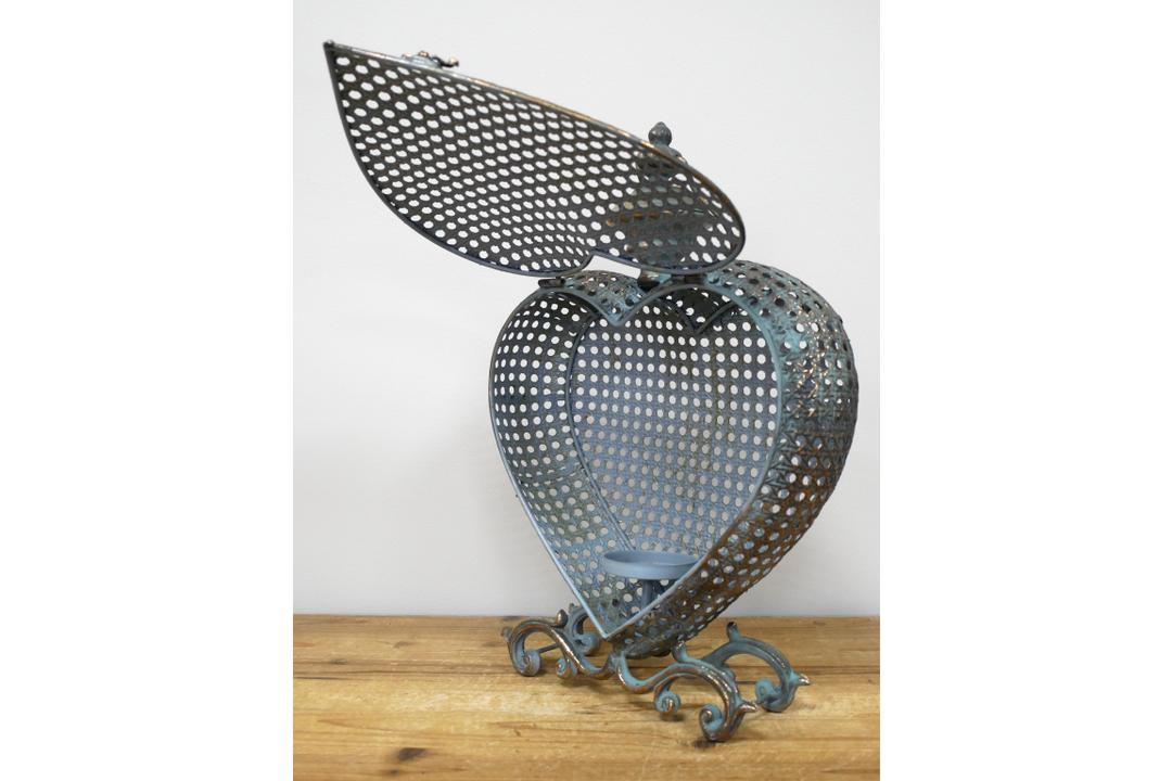 Heart Candle Holder metal Ornament Shabby Chic Tealight Holder home décor
