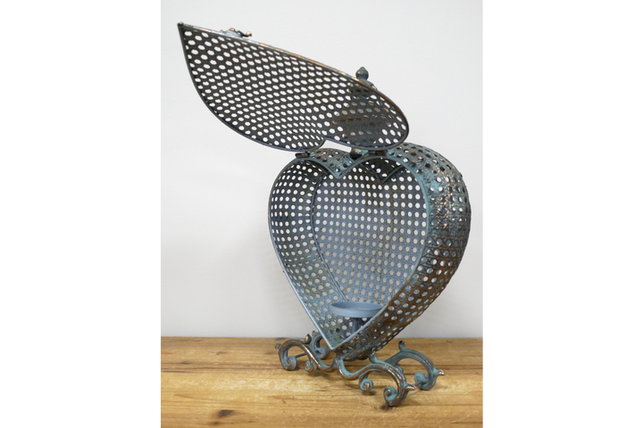Heart Candle Holder metal Ornament Shabby Chic Tealight Holder home décor