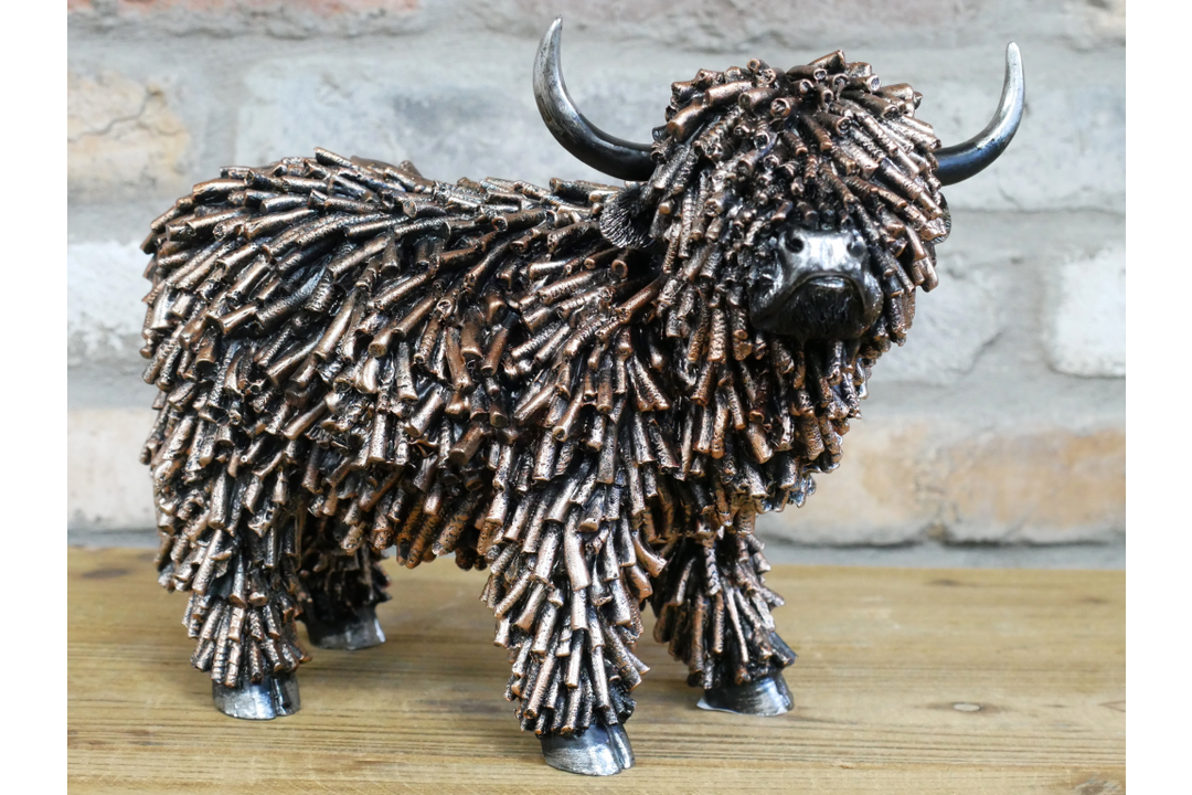 Bronze Highland Cow Resin Ornament with Coiled Effect Decorative Home Décor Accent