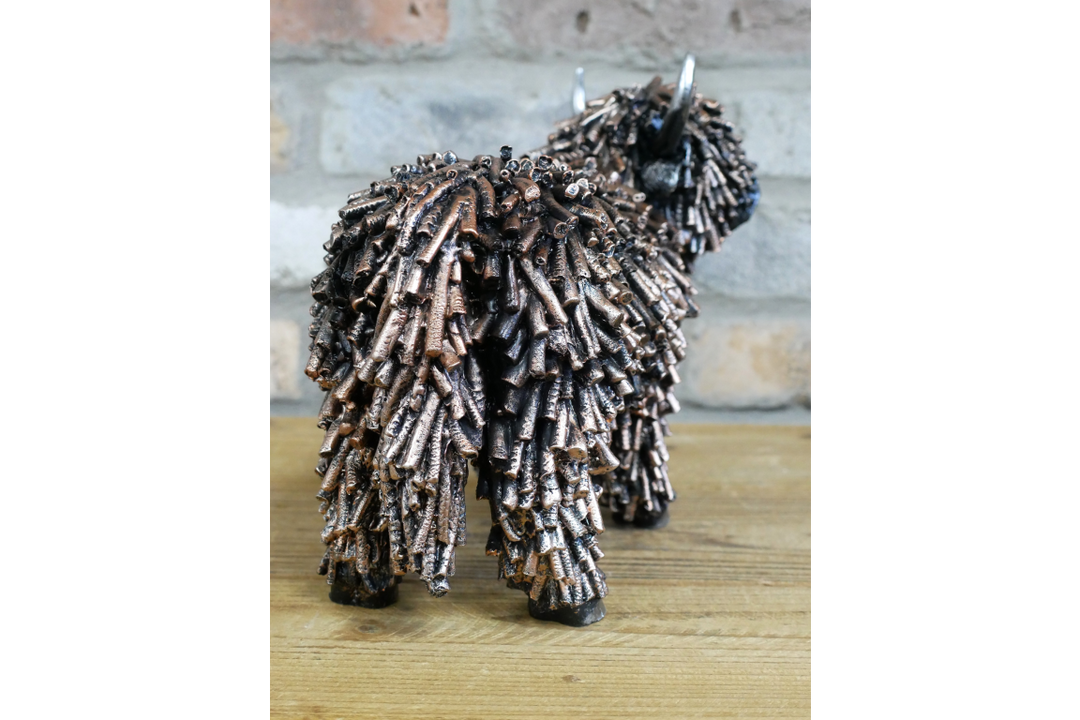 Bronze Highland Cow Resin Ornament with Coiled Effect Decorative Home Décor Accent