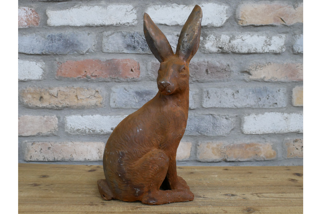 Rusty Cast Iron Rabbit Ornament | Decorative Garden & Home Sculpture