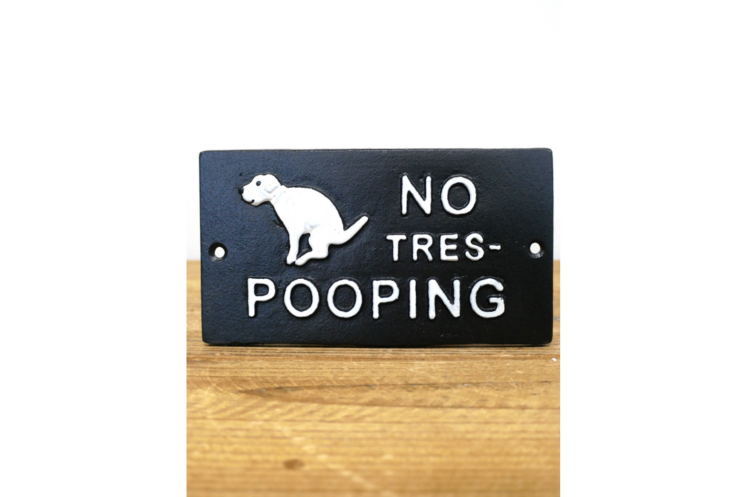 Funny Decorative Wall Signs – No Tres Pooping, Let Them Cook & Private Property