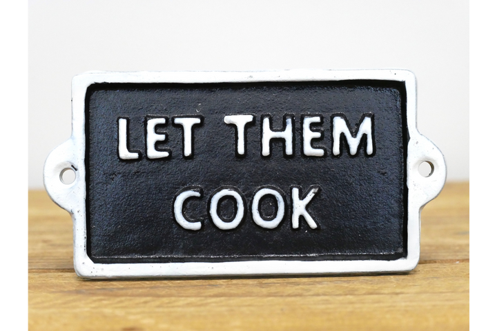 Funny Decorative Wall Signs – No Tres Pooping, Let Them Cook & Private Property