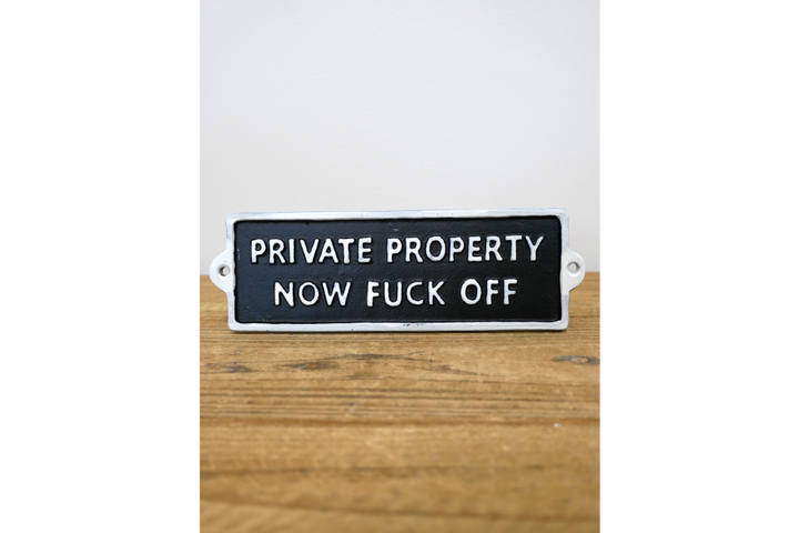 Funny Decorative Wall Signs – No Tres Pooping, Let Them Cook & Private Property