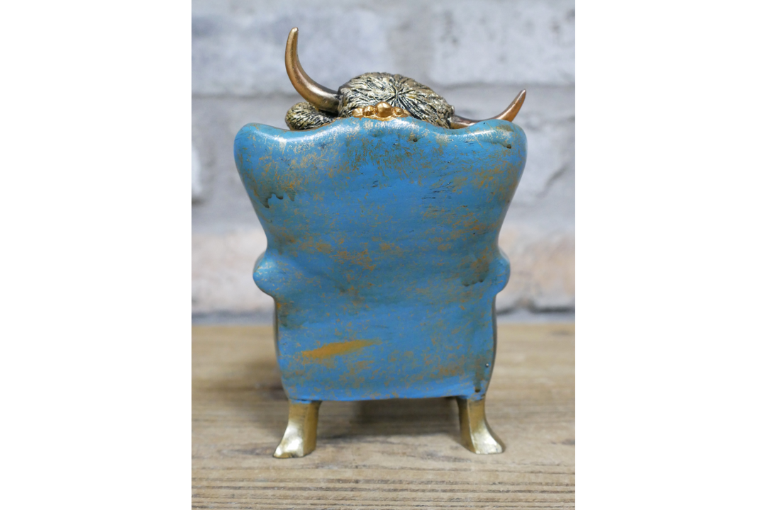 Highland Cow/dog sitting on Chair Antique Finish Figurine Resin Ornament