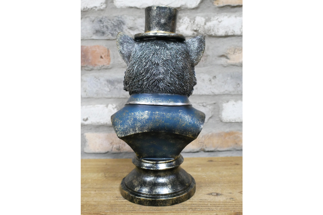 Fox Bust Resin Ornament Wearing Blue or Red Suit with Top Hat & Monocle – Quirky Home Décor