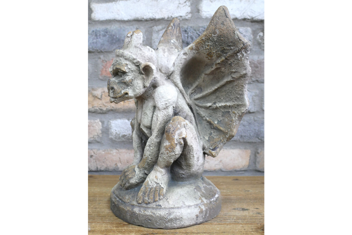 Gothic Gargoyle Statue – Winged Demon Stone Effect Halloween Home Decor