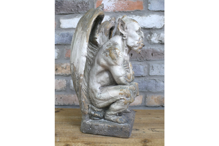 Gothic Gargoyle Statue – Winged Demon Stone Effect Halloween Home Decor