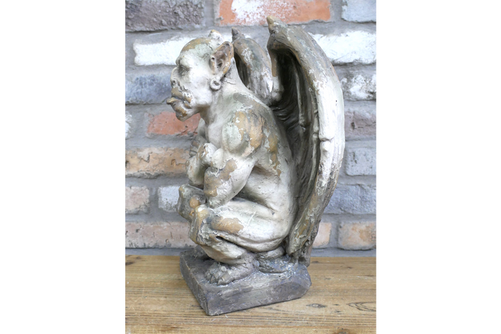 Gothic Gargoyle Statue – Winged Demon Stone Effect Halloween Home Decor
