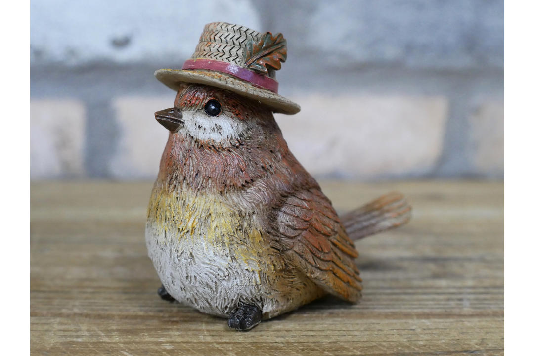 Robin Ornaments with Hats – Straw & Acorn | Decorative Garden & Home Sculptures