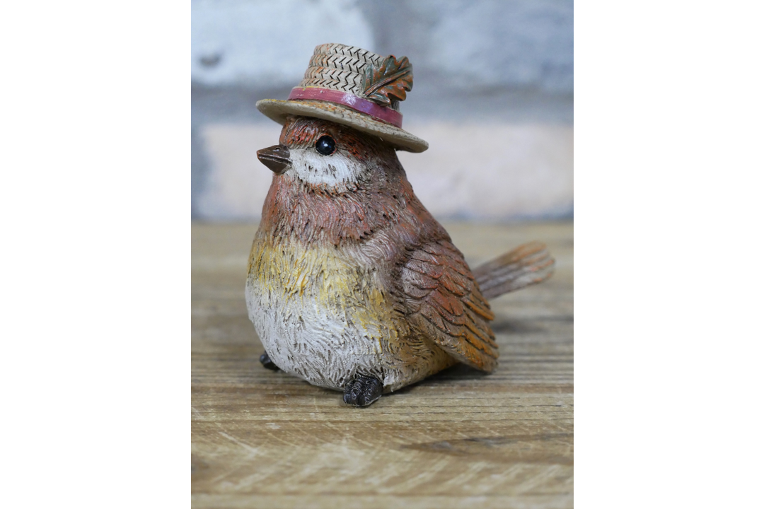 Robin Ornaments with Hats – Straw & Acorn | Decorative Garden & Home Sculptures