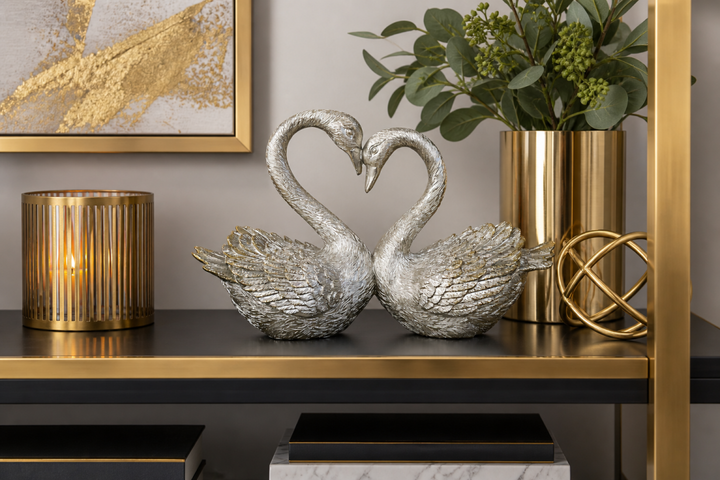 Love Swans Ornament – Pair of Elegant Swan Figurines for Home & Garden