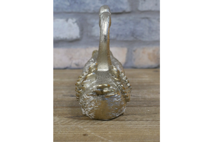 Love Swans Ornament – Pair of Elegant Swan Figurines for Home & Garden