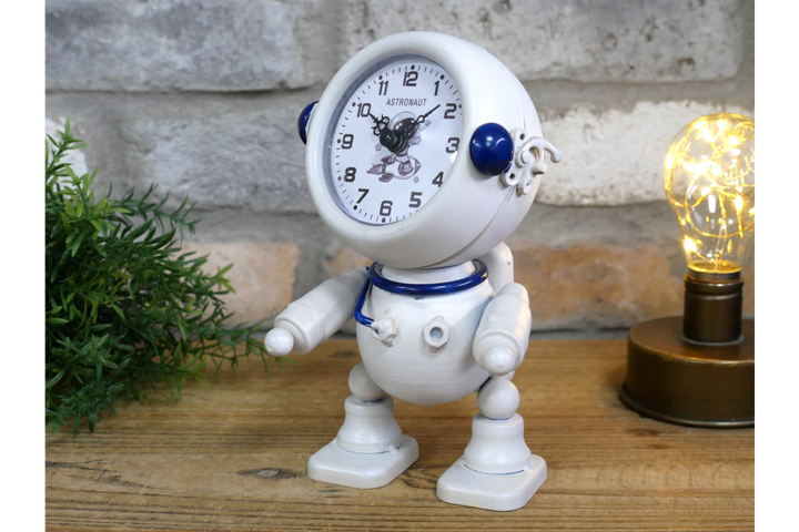 Space Rocket & Astronaut Decorative Clocks | Fun Space-Themed Timepieces