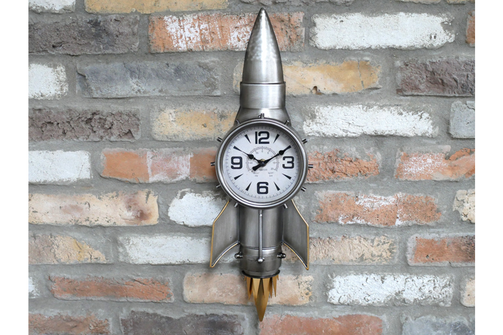 Space Rocket & Astronaut Decorative Clocks | Fun Space-Themed Timepieces