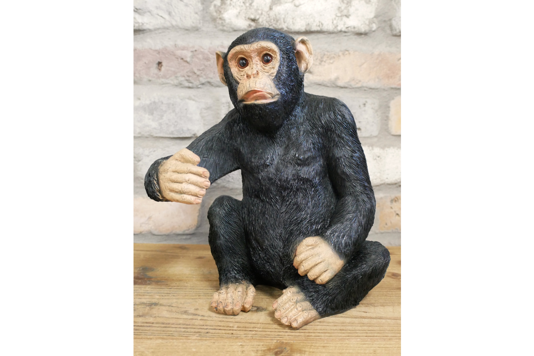 Black Monkey Bottle Holder – Resin Novelty Bar Decor for Home Bar, Garden Bar, Man Cave or Shed