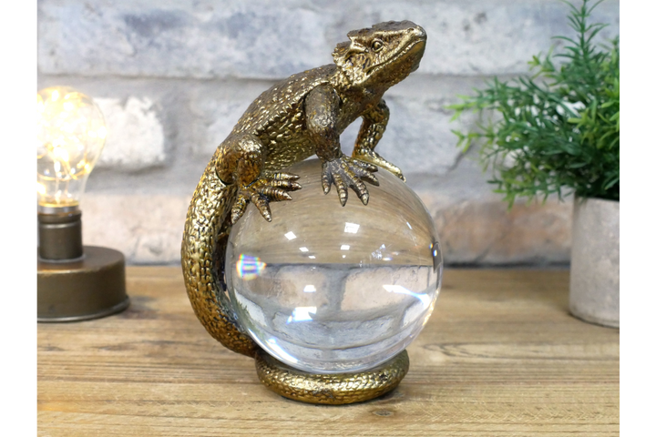 Lizard on Glass Ball Ornament – Decorative Animal Sculpture