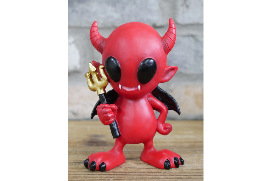 Little Devil Ornament – Gothic Red Wooden Figurine Decorative Home Décor
