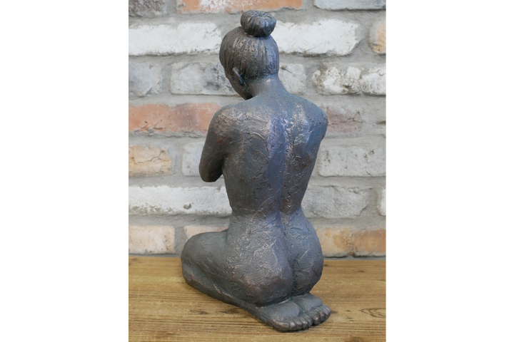 Large Kneeling Man & Woman Sculptures | Decorative Figurine Home Decor