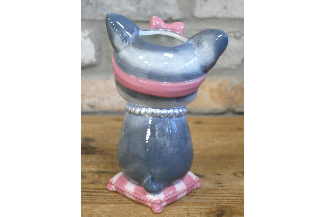 Stylish Dog Vases | Ceramic Dog Planters & decorative Home Décor