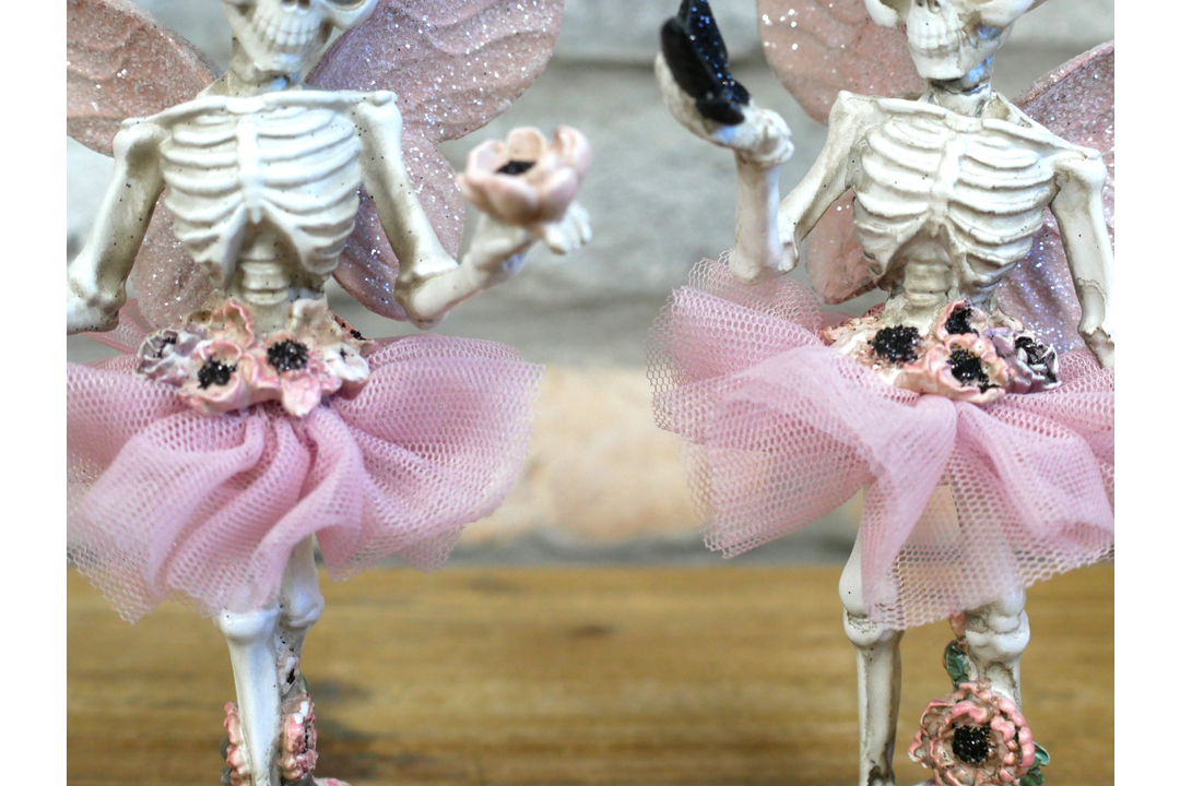 A set of Ballet Skeleton Figurine with Pink Tutu & Floral Details – Gothic Ballet Dancer Decor, Spooky Chic Home Ornament