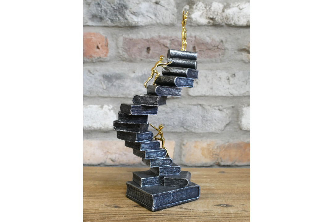 Book Climbers Figurine – Creative Book Lover Ornament & Unique Home Décor