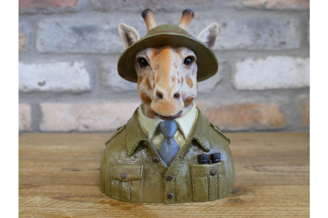 Small Animal Bust Ornaments – Horse, Robin, Giraffe & Mallard Decorative Sculptures