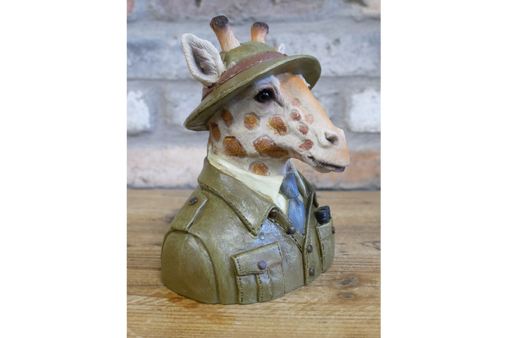 Small Animal Bust Ornaments – Horse, Robin, Giraffe & Mallard Decorative Sculptures