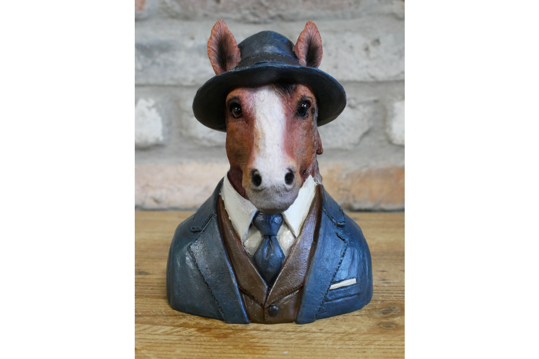Small Animal Bust Ornaments – Horse, Robin, Giraffe & Mallard Decorative Sculptures