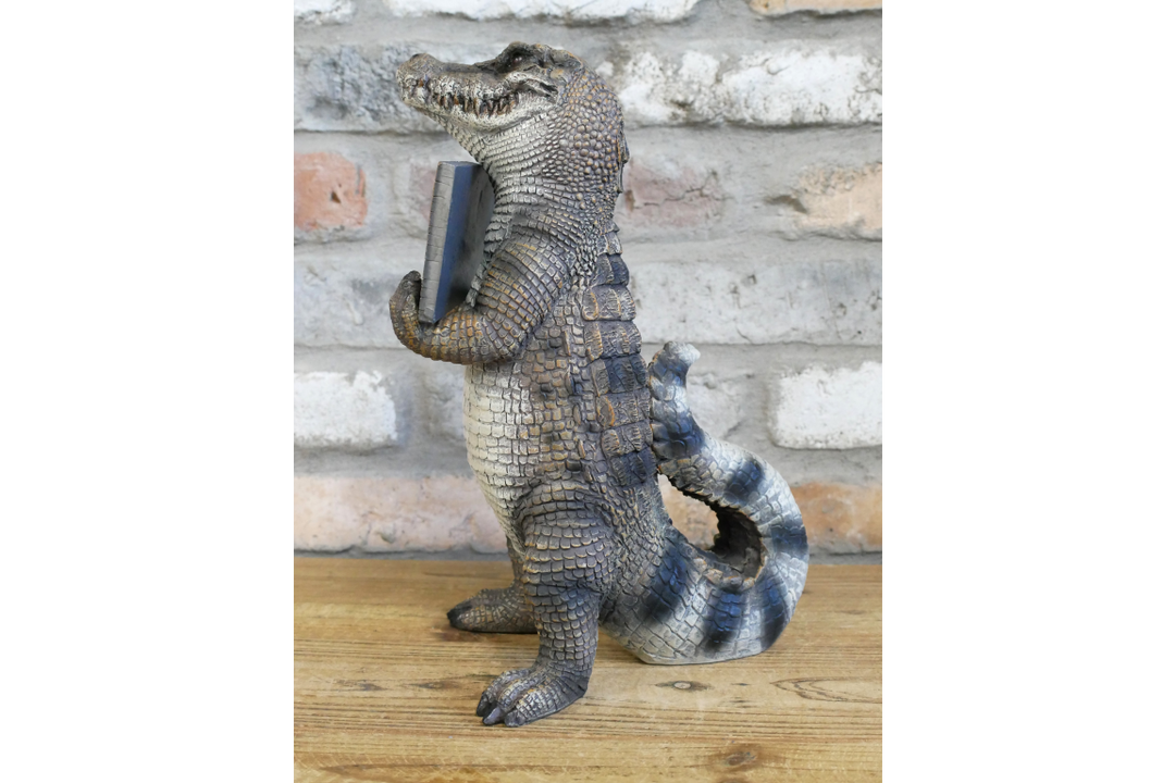 Crocodile No Fishing Ornament – Unique Animal Sculpture & Statement Home Décor
