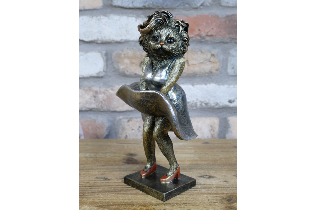Cat in a Dress Ornament – Quirky Cat Figurine & Unique Animal Home Décor