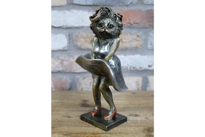 Cat in a Dress Ornament – Quirky Cat Figurine & Unique Animal Home Décor