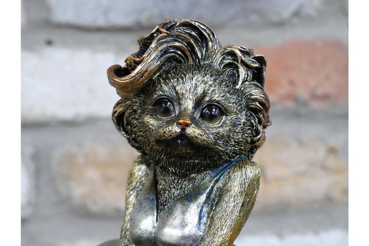 Cat in a Dress Ornament – Quirky Cat Figurine & Unique Animal Home Décor