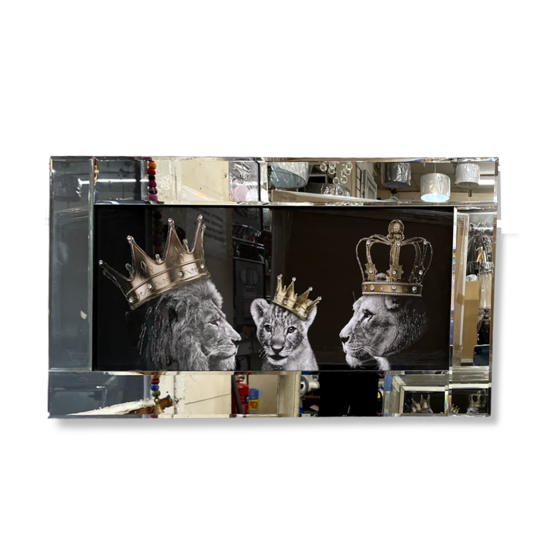 Liquid Art Lion King and Queen with Cubs