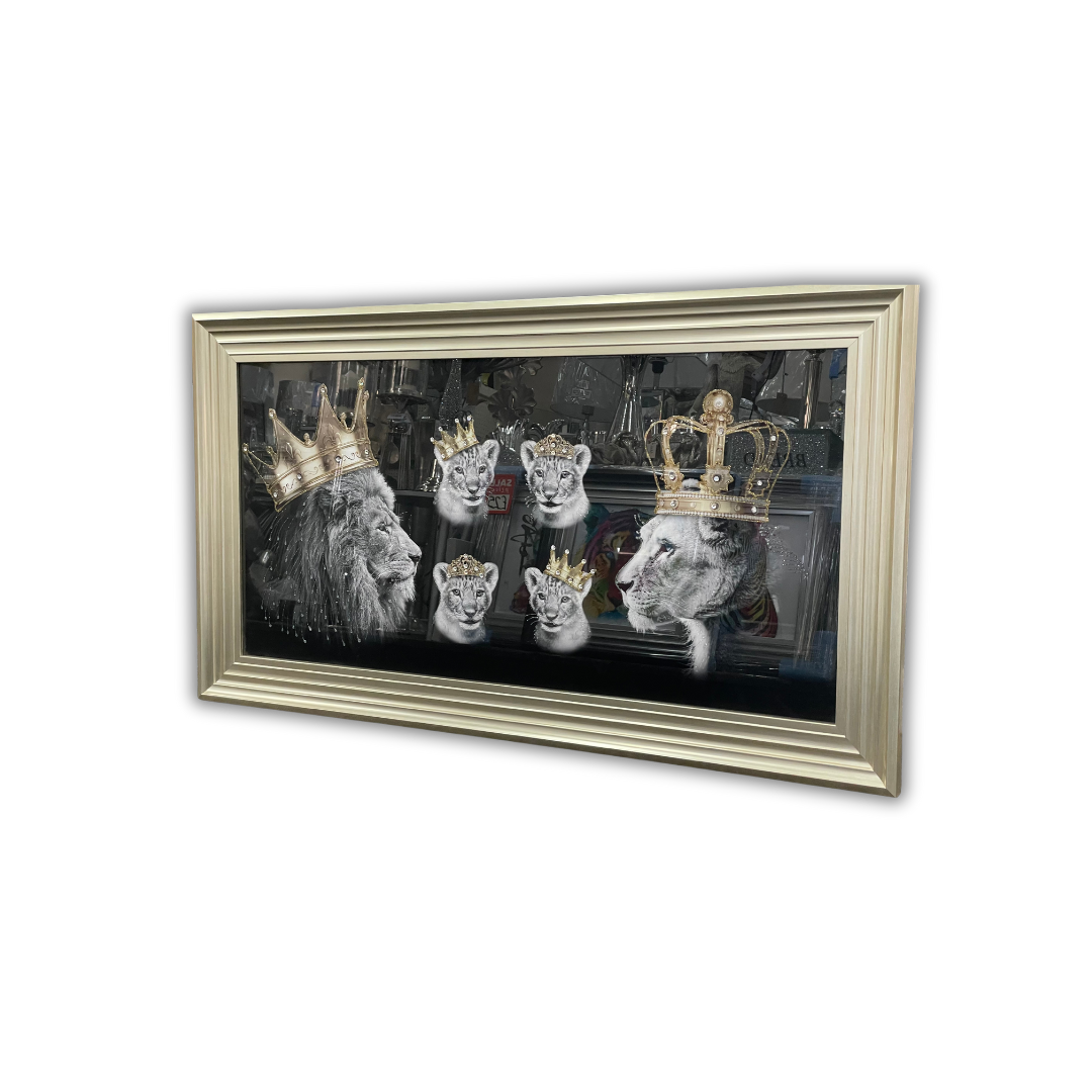 Royal Lion Family in Gold