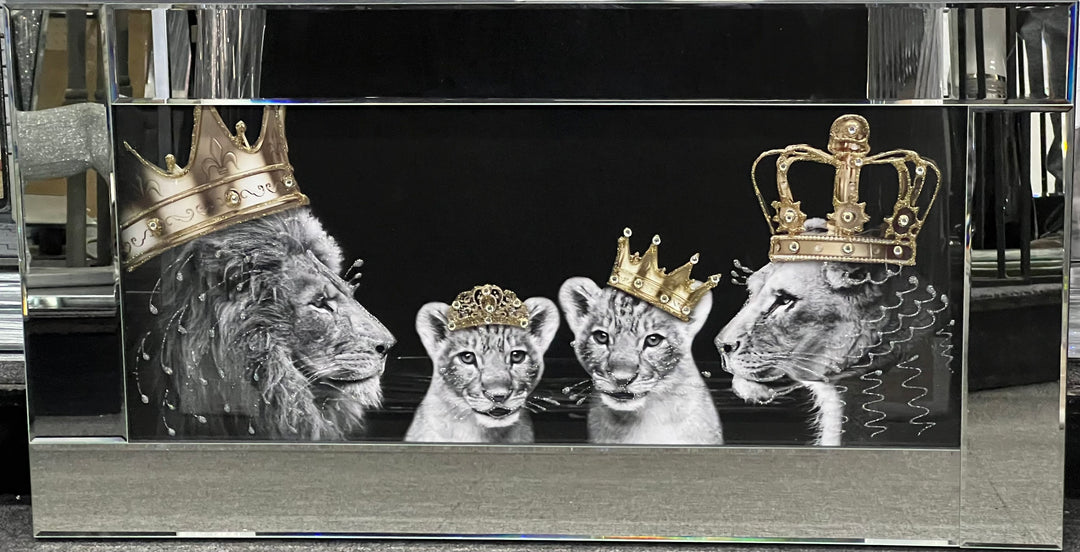 Royal Lion Family with Gold Crowns Liquid Art