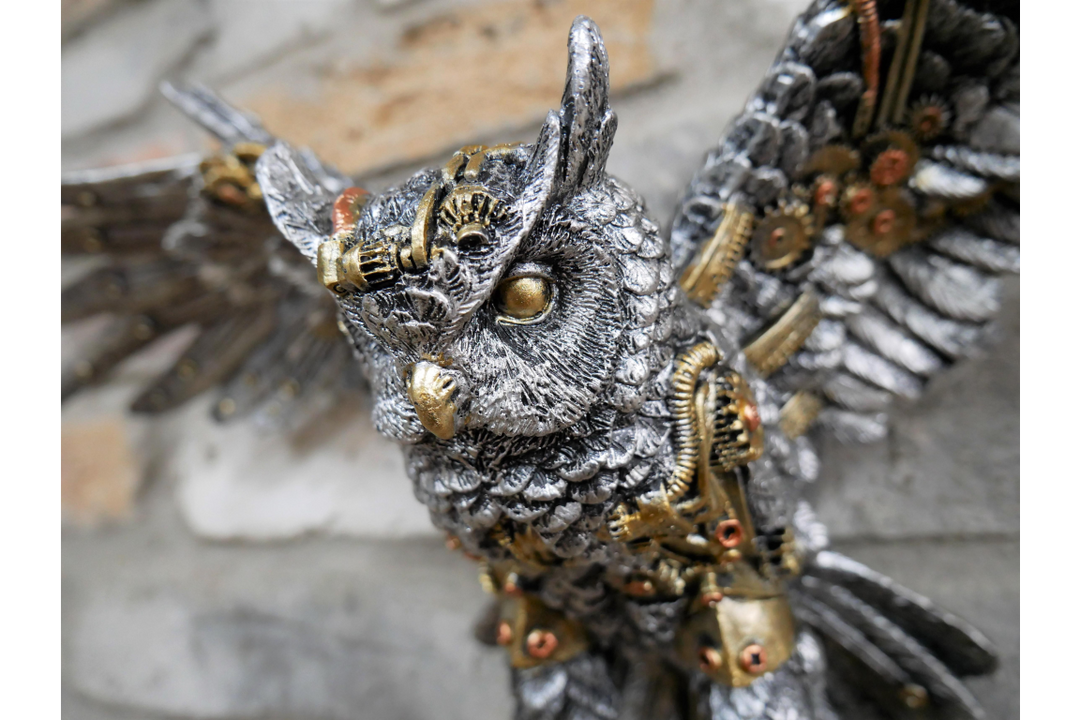 Steampunk Owl Wall Hanging – Industrial Resin Ornament Home Décor