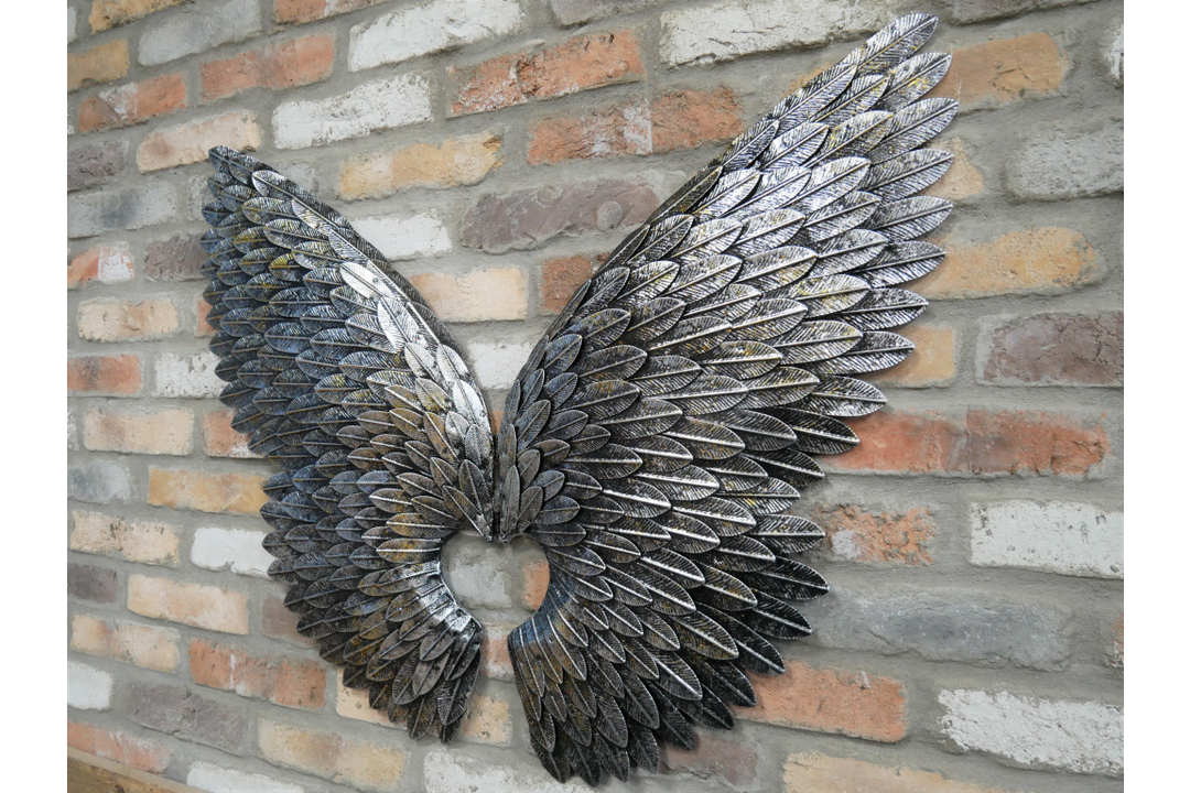 Angel Wings Wall Hanging Black & Silver – Metal Decorative Ornament for Home Decor