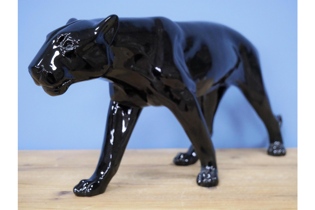 Black Glossy Leopard Ornament marching Figurine statue resin free standing