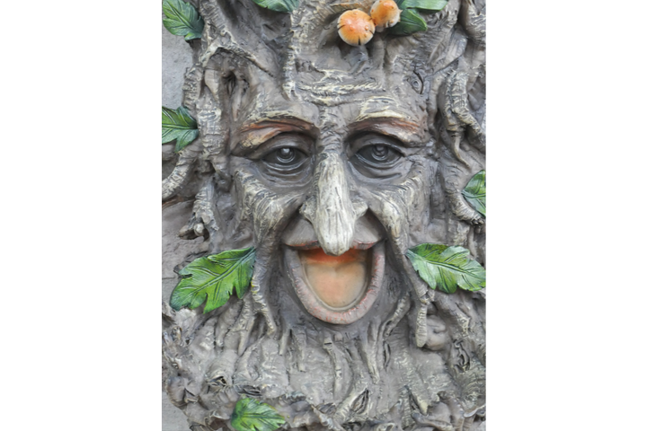 Treeman Decorative Figurine – Treeman Candle Holder & Bird Feeder Garden Ornament