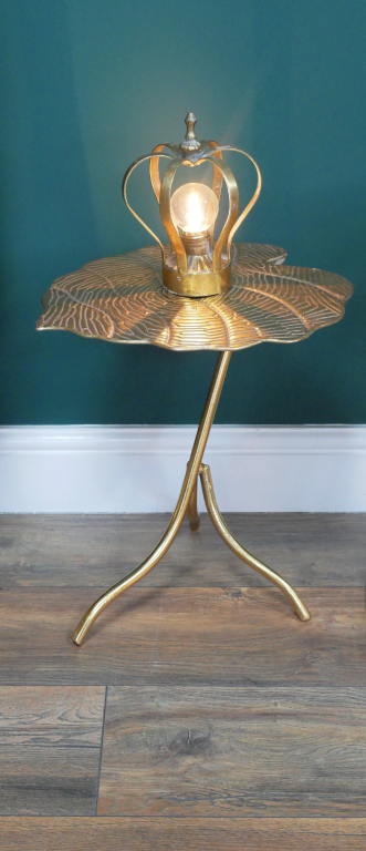 Rustic Metal Leaf Side Table with Tripod Legs – Decorative Accent Table for Home Decor