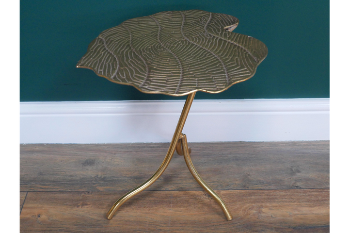 Rustic Metal Leaf Side Table with Tripod Legs – Decorative Accent Table for Home Decor