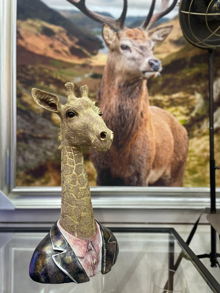 Tall Giraffe Bust Figurine brushed GD Safari Zoo Animal Head Ornament Home Décor