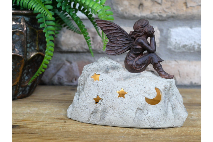 Rustic Fairy on Stone Statue Garden Ornament solar power Figurine Home Decor