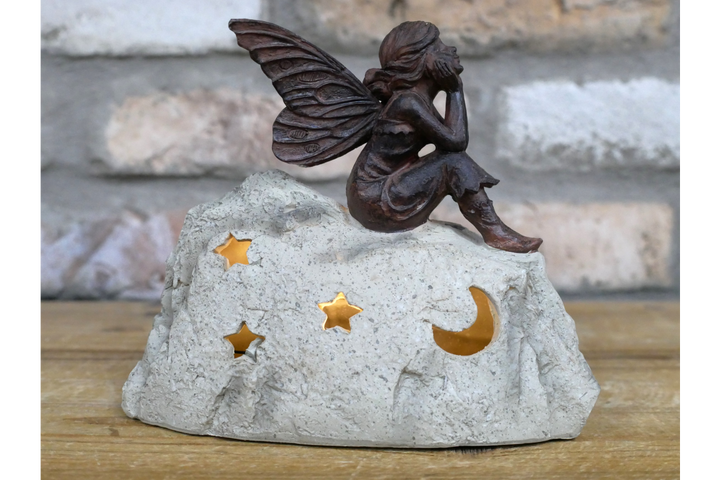 Rustic Fairy on Stone Statue Garden Ornament solar power Figurine Home Decor