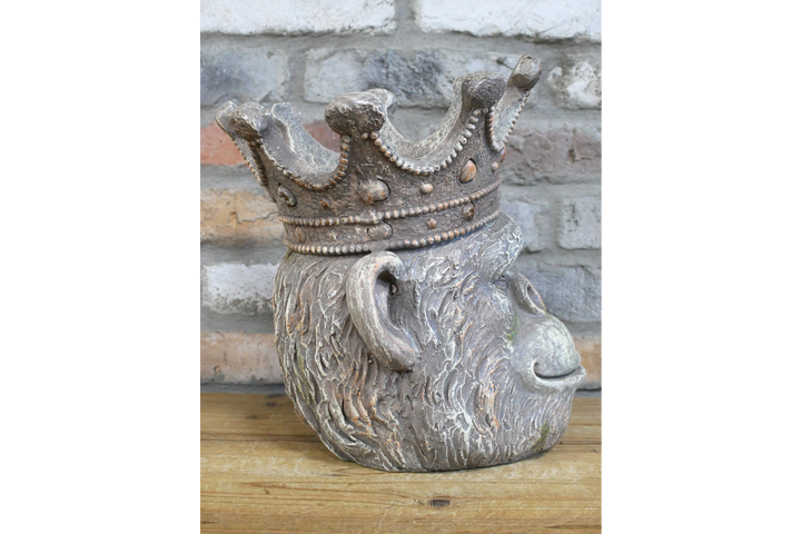 Lion & Monkey Head Resin Planter –  Decorative Plant Pot | Indoor Outdoor Statement Planter